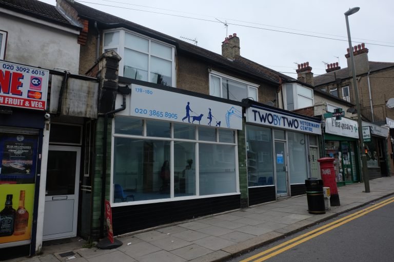 New Veterinary Centre Opens In Finchley